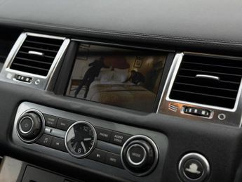 Land Rover Range Rover Sport 3.0 TD V6 HSE SUV 5dr Diesel CommandShift 4WD Euro 4 (245 ps)