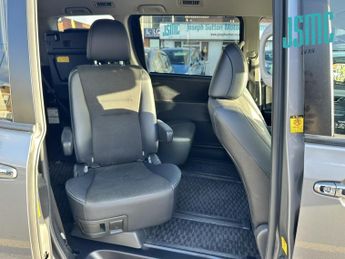 Toyota Voxy ZS KIRAMEKI Z