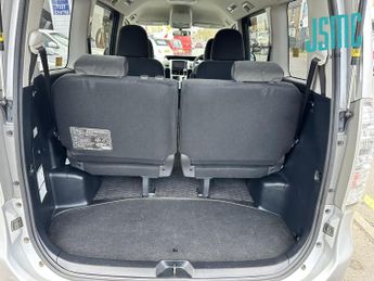 Toyota Voxy Other