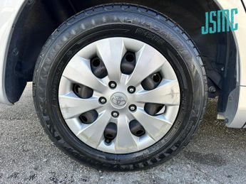 Toyota Voxy Other