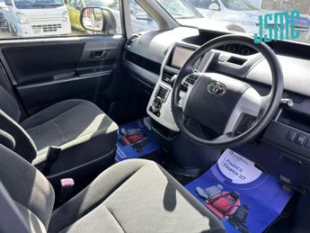 Toyota Voxy Other