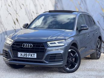 Audi Q5 2.0 TDI 40 Black Edition SUV 5dr Diesel S Tronic quattro Euro 6 
