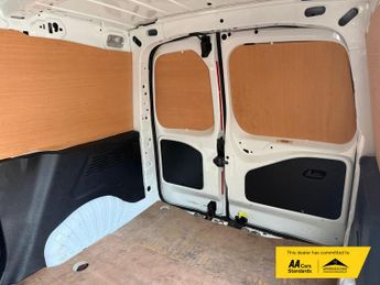 Vauxhall Combo 1.5 Turbo D 2000 Edition Panel Van 4dr Diesel Auto L1 H1 Euro 6 