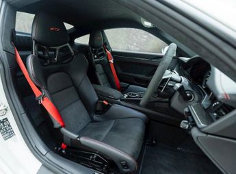 Porsche 911 4.0 992 GT3 Coupe 2dr Petrol PDK Euro 6 (510 ps)