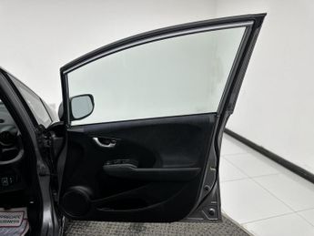 Honda Jazz 1.3h IMA HS Hatchback 5dr Petrol Hybrid CVT Euro 5 (102 ps)