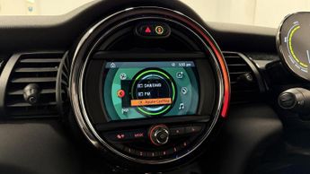 MINI Electric Hatch Cooper SE 32.6kWh Level 2 Hatchback 3dr Electric Auto (184 ps)