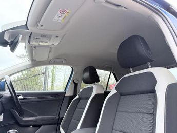 Volkswagen T-Roc 2.0 TSI SEL SUV 5dr Petrol DSG 4Motion Euro 6 (s/s) (190 ps)