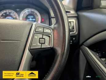 Volvo XC70 2.0 D3 SE Estate 5dr Diesel Geartronic Euro 5 (163 ps)