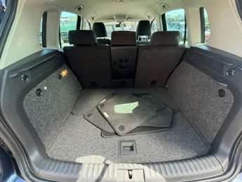 Volkswagen Tiguan 2.0 TDI BlueMotion Tech SE SUV 5dr Diesel Manual 4WD Euro 5 (s/s