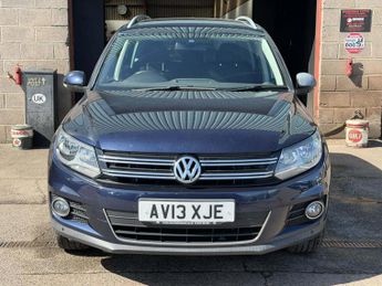 Volkswagen Tiguan 2.0 TDI BlueMotion Tech SE SUV 5dr Diesel Manual 4WD Euro 5 (s/s