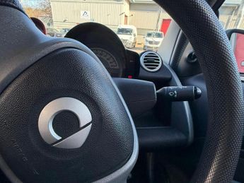 Smart fortwo 1.0 MHD Pure Coupe 2dr Petrol Auto Euro 4 (61 bhp)