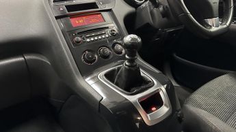 Peugeot 5008 1.6 BlueHDi Active MPV 5dr Diesel Manual Euro 6 (s/s) (120 ps)