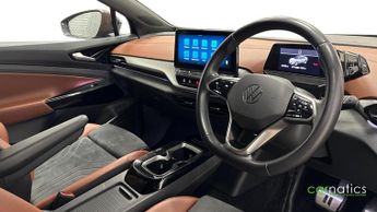 Volkswagen ID.4 Pro Performance 77kWh Family SUV 5dr Electric Auto (204 ps)