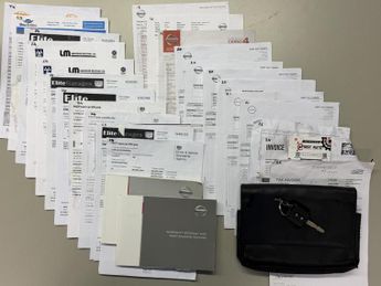 Nissan Qashqai 1.6 Acenta SUV 5dr Petrol CVT 2WD Euro 5 (117 ps)