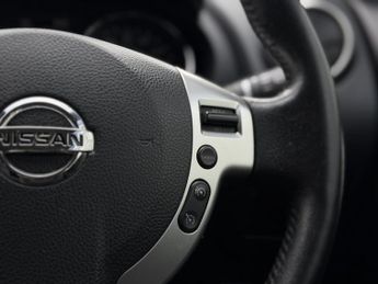 Nissan Qashqai 1.6 Acenta SUV 5dr Petrol CVT 2WD Euro 5 (117 ps)