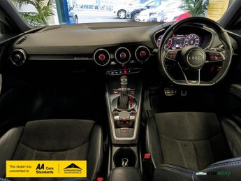 Audi TT 2.0 TFSI S line Coupe 3dr Petrol S Tronic quattro Euro 6 (s/s) (