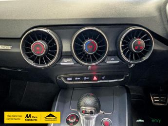 Audi TT 2.0 TFSI S line Coupe 3dr Petrol S Tronic quattro Euro 6 (s/s) (