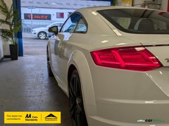 Audi TT 2.0 TFSI S line Coupe 3dr Petrol S Tronic quattro Euro 6 (s/s) (