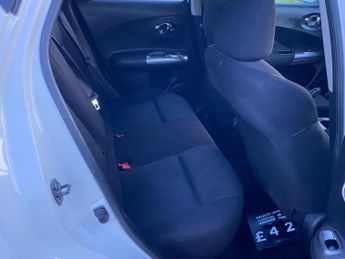 Nissan Juke 1.6 Acenta SUV 5dr Petrol Manual Euro 5 (s/s) (117 ps)