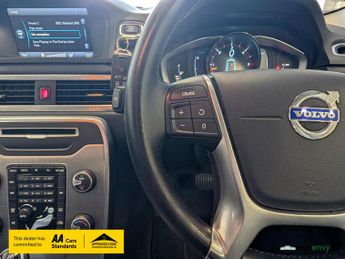 Volvo XC70 2.4 D4 SE Lux Estate 5dr Diesel Geartronic AWD Euro 5 (181 ps)