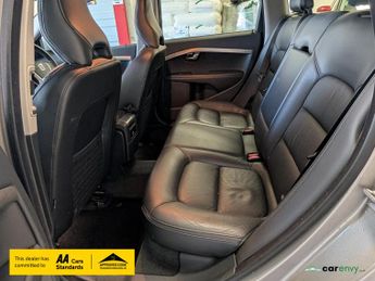 Volvo XC70 2.4 D4 SE Lux Estate 5dr Diesel Geartronic AWD Euro 5 (181 ps)