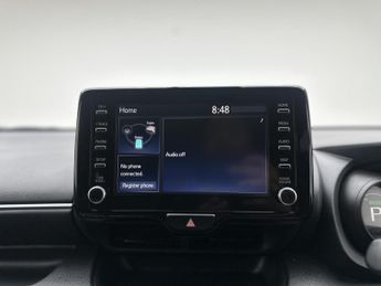 Toyota Yaris 1.5 VVT-h Design Hatchback 5dr Petrol Hybrid E-CVT Euro 6 (s/s) 