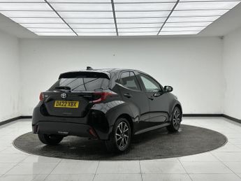 Toyota Yaris 1.5 VVT-h Design Hatchback 5dr Petrol Hybrid E-CVT Euro 6 (s/s) 