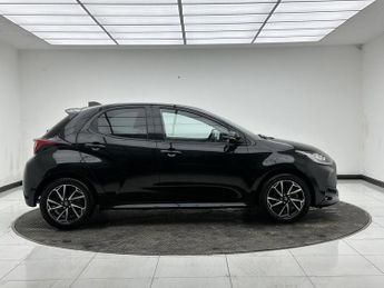 Toyota Yaris 1.5 VVT-h Design Hatchback 5dr Petrol Hybrid E-CVT Euro 6 (s/s) 