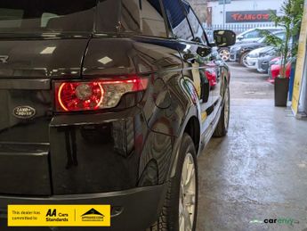 Land Rover Range Rover Evoque 2.2 SD4 Pure SUV 5dr Diesel Auto 4WD Euro 5 (190 ps)