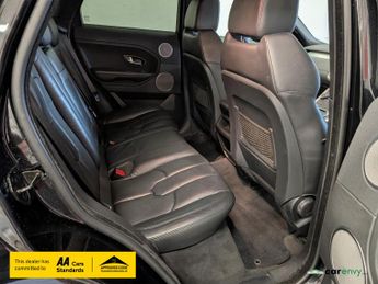 Land Rover Range Rover Evoque 2.2 SD4 Pure SUV 5dr Diesel Auto 4WD Euro 5 (190 ps)