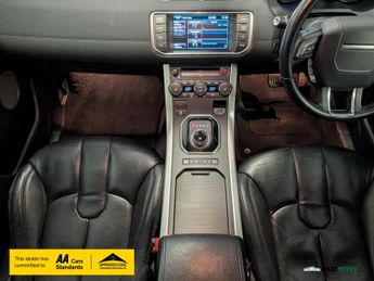 Land Rover Range Rover Evoque 2.2 SD4 Pure SUV 5dr Diesel Auto 4WD Euro 5 (190 ps)