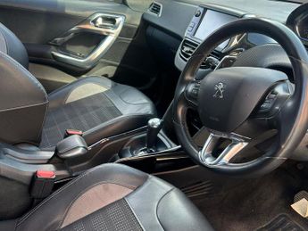 Peugeot 2008 1.6 e-HDi Allure SUV 5dr Diesel EGC Euro 5 (s/s) (92 ps)