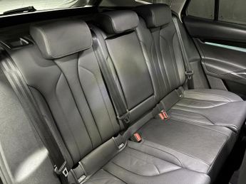 Skoda Enyaq iV 62kWh 60 SUV 5dr Electric Auto (179 ps)