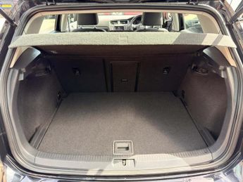 Volkswagen Golf 2.0 TDI BlueMotion Tech SE Hatchback 5dr Diesel Manual Euro 5 (s