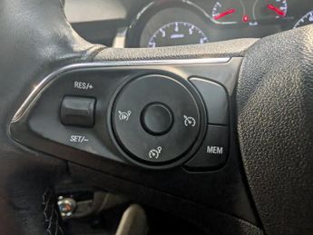 Vauxhall Crossland X 1.2 SE SUV 5dr Petrol Manual Euro 6 (81 ps)