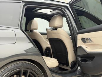 BMW 3 Series 3.0 330d M Sport Plus Edition Touring 5dr Diesel Auto xDrive Eur