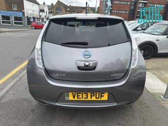 Nissan Leaf 24kWh Tekna Hatchback 5dr Electric Auto (107 bhp)