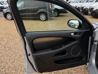 Jaguar X-Type 2.5 V6 SE Estate 5dr Petrol Automatic (AWD) (249 g/km, 194 bhp)