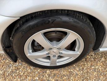 Jaguar X-Type 2.5 V6 SE Estate 5dr Petrol Automatic (AWD) (249 g/km, 194 bhp)