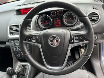 Vauxhall Meriva 1.4i Tech Line MPV 5dr Petrol Manual Euro 6 (100 ps)