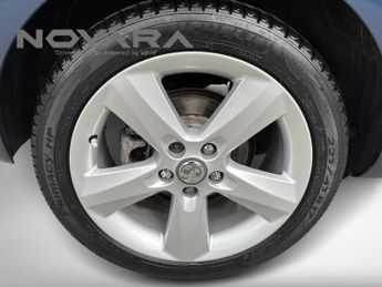 Vauxhall Meriva 1.4i Tech Line MPV 5dr Petrol Manual Euro 6 (100 ps)