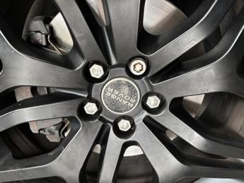 Land Rover Range Rover Evoque 2.0 TD4 HSE Dynamic SUV 5dr Diesel Auto 4WD Euro 6 (s/s) (180 ps