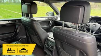Volkswagen Touareg 3.0 TDI V6 BlueMotion Tech Altitude SUV 5dr Diesel Tiptronic 4WD