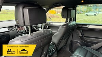 Volkswagen Touareg 3.0 TDI V6 BlueMotion Tech Altitude SUV 5dr Diesel Tiptronic 4WD