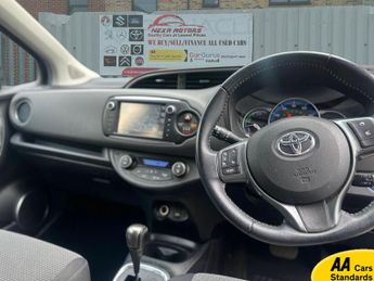 Toyota Yaris 1.5 VVT-h Icon Hatchback 5dr Petrol Hybrid E-CVT Euro 6 (101 ps)