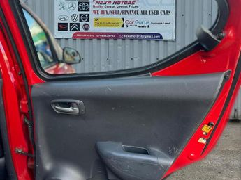 Nissan Pixo 1.0 n-tec Hatchback 5dr Petrol Auto Euro 5 (68 ps)