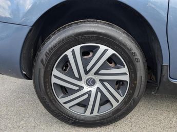 Citroen Berlingo 1.6 e-HDi Airdream XTR Multispace MPV 5dr Diesel EGS6 Euro 5 (s/