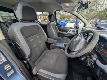 Citroen Berlingo 1.6 e-HDi Airdream XTR Multispace MPV 5dr Diesel EGS6 Euro 5 (s/