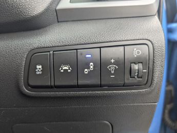 Hyundai TUCSON 2.0 CRDi Blue Drive Premium SUV 5dr Diesel Manual Euro 6 (s/s) (