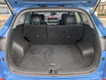 Hyundai TUCSON 2.0 CRDi Blue Drive Premium SUV 5dr Diesel Manual Euro 6 (s/s) (